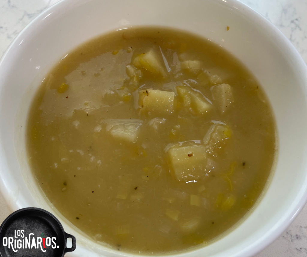 Sopa de poro y papa
